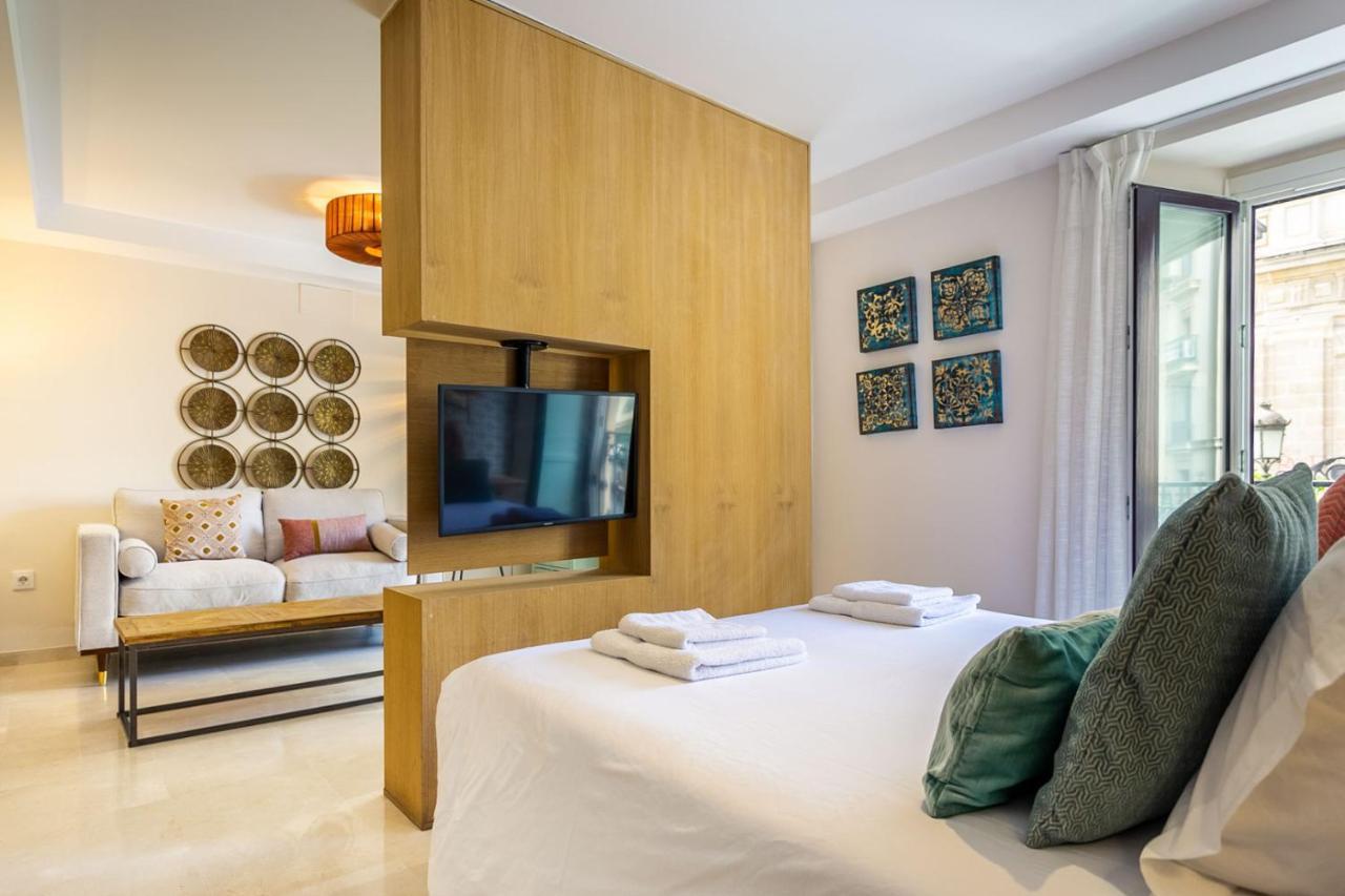 סביליה Apartamento Living By Cathedral מראה חיצוני תמונה