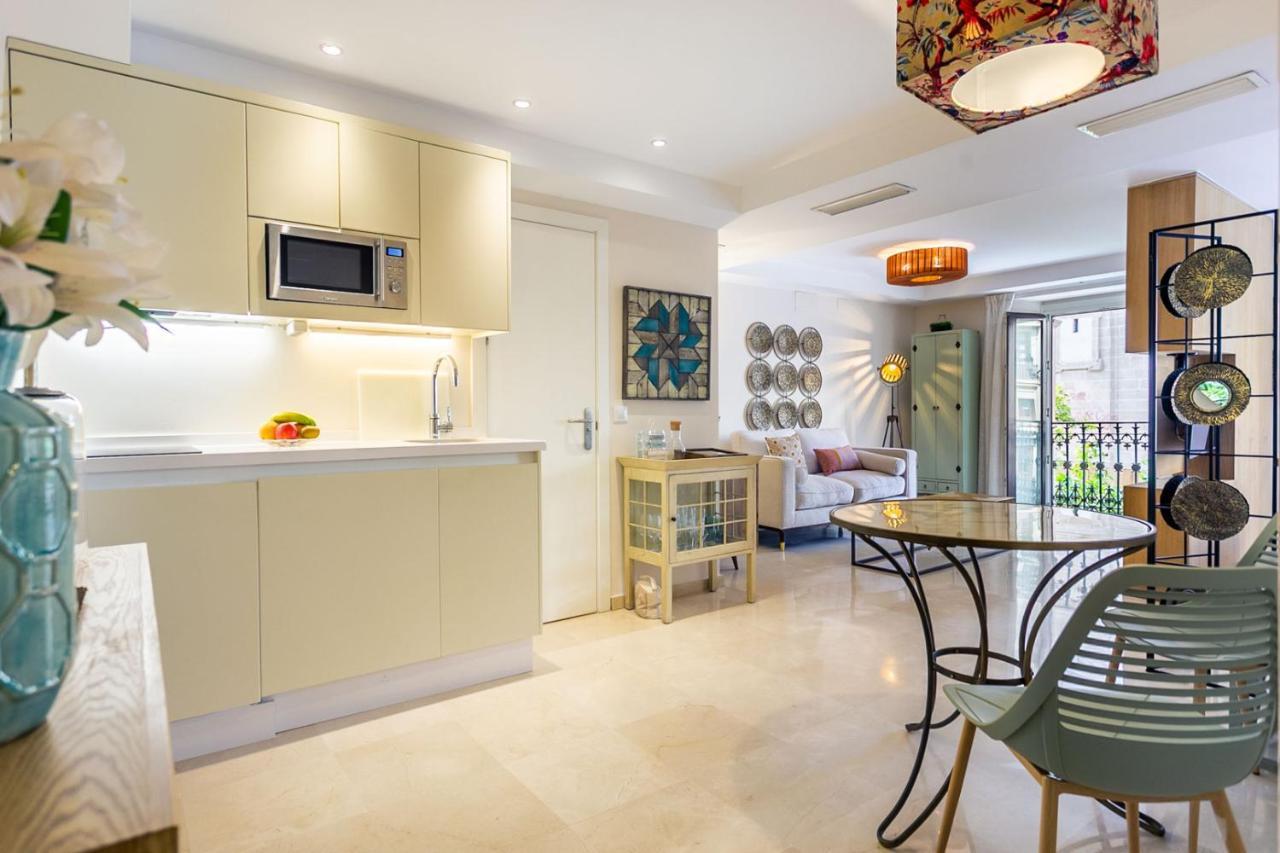 סביליה Apartamento Living By Cathedral מראה חיצוני תמונה