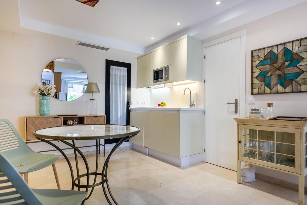 סביליה Apartamento Living By Cathedral מראה חיצוני תמונה