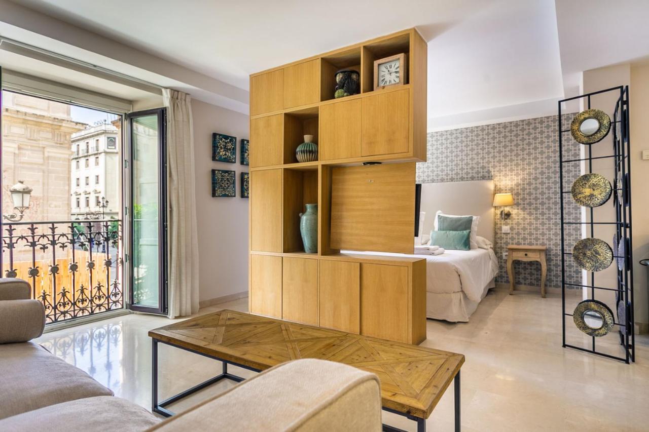 סביליה Apartamento Living By Cathedral מראה חיצוני תמונה