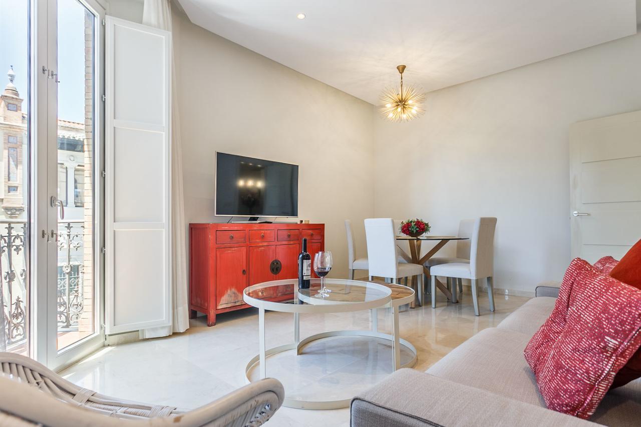 סביליה Apartamento Living By Cathedral מראה חיצוני תמונה