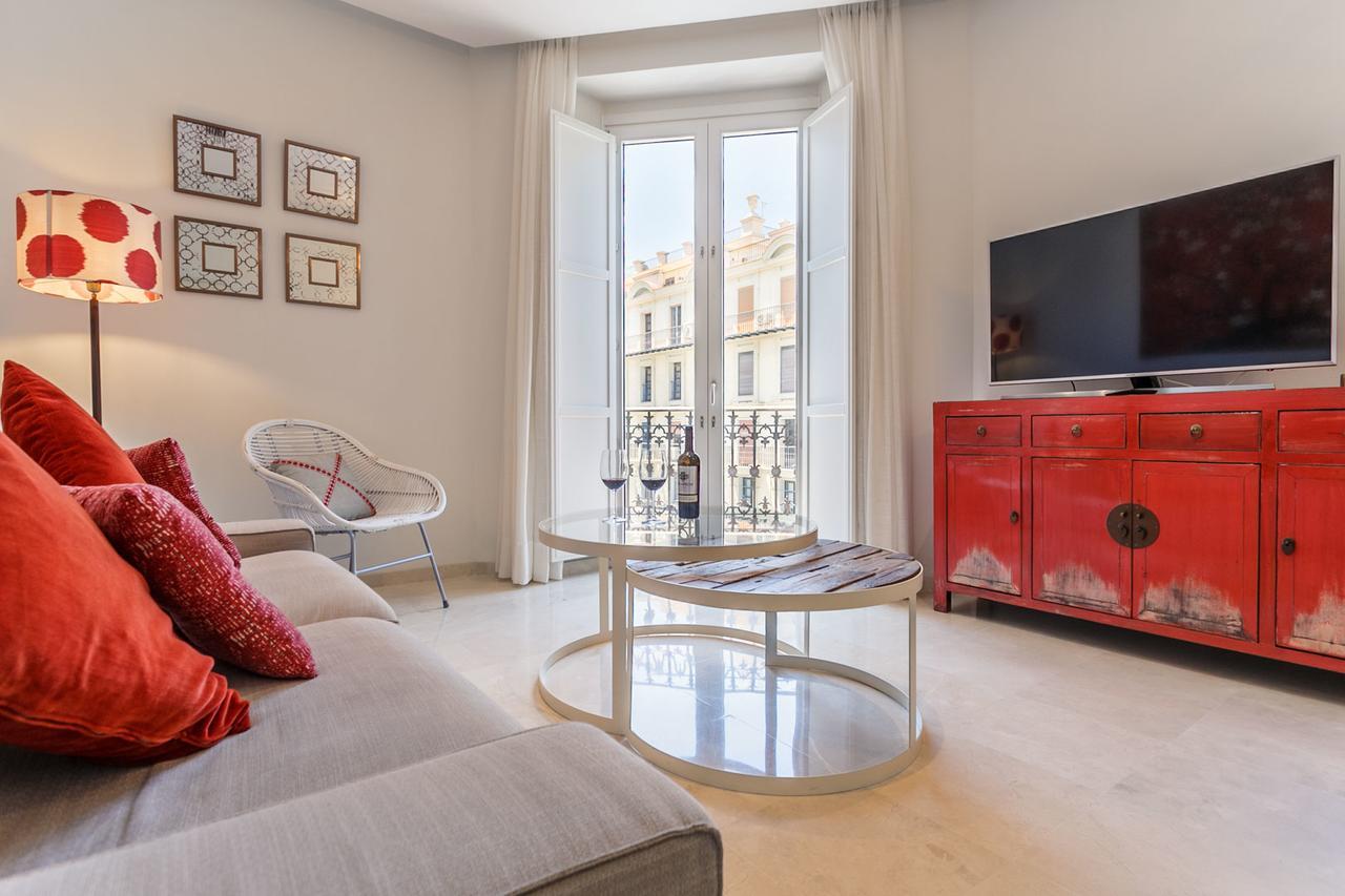 סביליה Apartamento Living By Cathedral מראה חיצוני תמונה