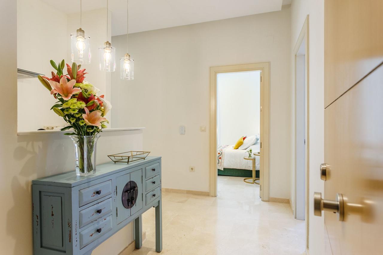 סביליה Apartamento Living By Cathedral מראה חיצוני תמונה