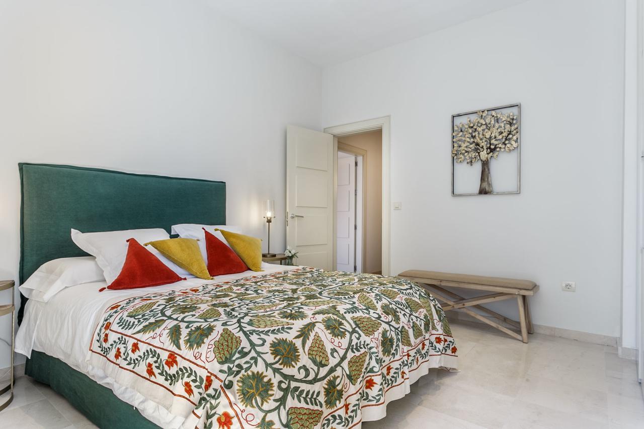 סביליה Apartamento Living By Cathedral מראה חיצוני תמונה