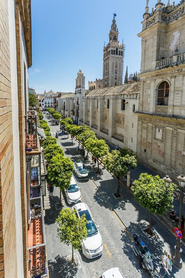 סביליה Apartamento Living By Cathedral מראה חיצוני תמונה